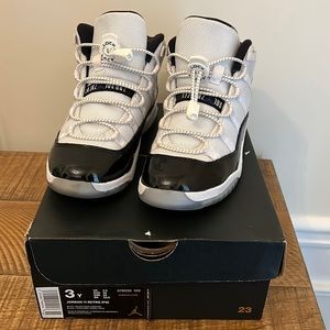 Jordan 11 Retro (PS) with brand new original shoe laces